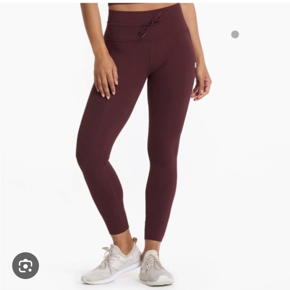 Vuori daily legging - maroon large